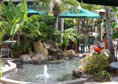 Driftwood Plaza Exterior Photo Jupiter FL US Route 1
